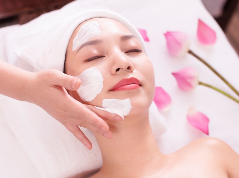 CÁC BƯỚC CHĂM SÓC DA CƠ BẢN TẠI NHÀ