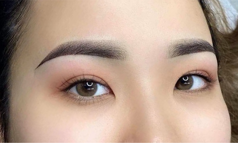 Phun mày Ombre giá bao nhiêu? Nó có đắt không?