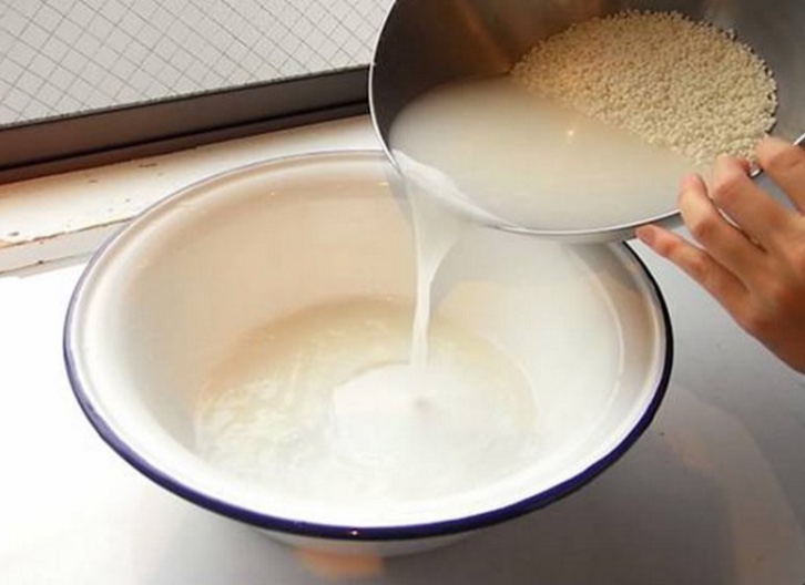 Cách dưỡng trắng da body tại nhà bằng nước vo gạo